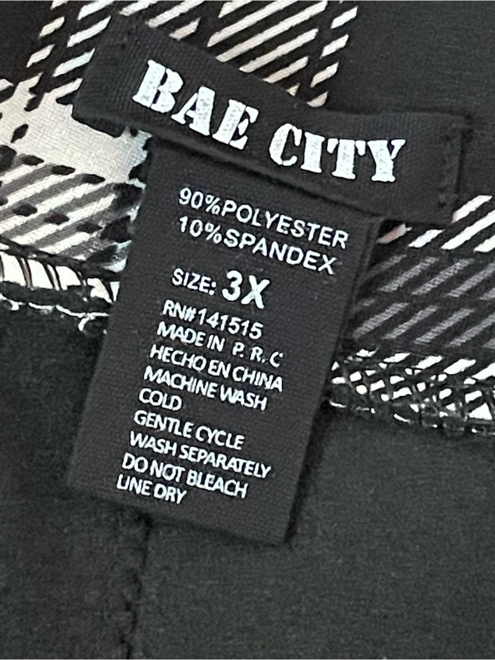 Bae City Black & White Plaid Thick Stretch Leggings — Size 3X - Picture 5 of 8